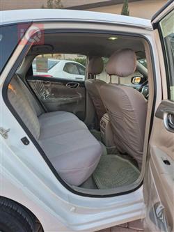 نيسان سنترا